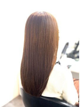 イレス 札幌駅前(IRESU) ドレスヘア/透明感ベージュ/縮毛矯正・ストレー ト/波巻き