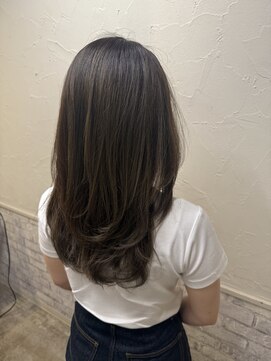 シュリット(schritt) 渋谷グレージュ×レイヤーカットロングレイヤー韓国　YOSHITAKE