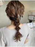結婚式お呼ばれヘアアレンジ・編み下ろし