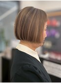 似合わせボブ/フェザーショート/細めハイライト