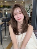 美髪レイヤーカット／顔まわりレイヤー／ロングレイヤ 一/前髪