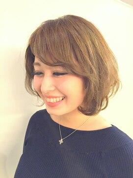 ルーファス 恵比寿 渋谷(Ruufus) 外人風ワンカールボブ【Ruufus恵比寿渋谷】