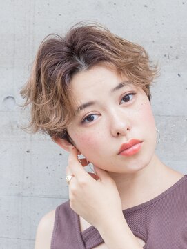 メイクス 表参道(MAKE'S omotesando) 【MAKE'S 表参道 江畠】エアリーセンターパートショート1