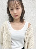 うぶ毛バング×質感ミディ