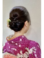 キーポイント(K Point)&nbsp;【お宮参りのママさんにもオススメ】シニヨンアップ