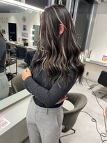 キング 梅田(K!ng)&nbsp;【梅田】ホワイトハイライトハイライトカラーホワイトカラー