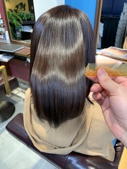 アストンヘア(ASTON HAIR)の写真/髪の状態やお悩みを丁寧に汲み取り、最適なケアをご提案♪髪のダメージを補修し艶感溢れる美髪へ。