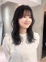 ローレン(LOREN)&nbsp;前髪/アンブレラカラー/こなれミディ/イメチェン/ウェーブパーマ