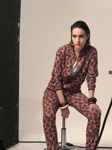 【ハイキャリア】ベテランスタイリスト在籍！