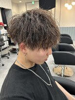 レム 長野青木島店(REM) 縦落ちツイストパーマ