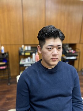 ありとみ 七三分けフェード