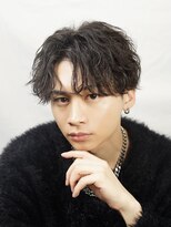 アイトーキョー 渋谷(AI TOKYO) 縦落ちツイストスパイラル×センターパート