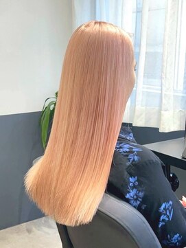 シエラ 心斎橋(CIERA.) ホワイトグレージュミニウルフチェリーブラウンルーツカラー