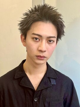 クロト(Clotho) スパイキーショート/ツイストスパイラル波巻きメンズウルフ