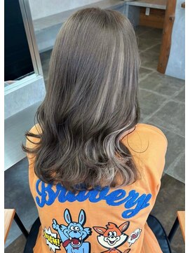 ビスクヘアデザイン(bisq hair design) グレージュ　艶髪　髪質改善　ブリーチ　ピンクベージュ　韓国風