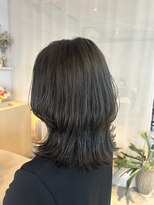 ヌーナ(nuna.)&nbsp;外はねミディアムレイヤー