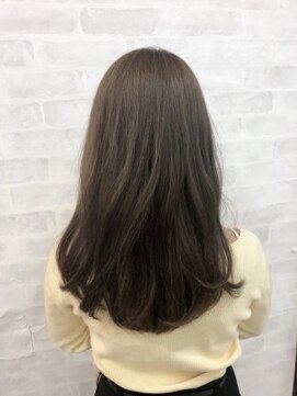 クアトロ グランシュ 川崎店(QUATRO × GranCieux) ★ゆるふわアッシュベージュ★