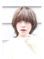 ティメレ 神戸三宮(Timere)&nbsp;ミディアムウルフ×ベージュ【Timere神戸三宮】