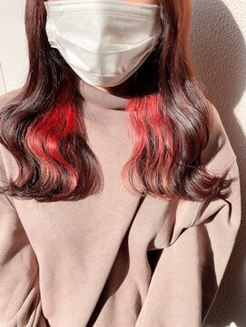 オーティティ(O-TETE) O-tete さりげなく見せるピンク系インナーカラー