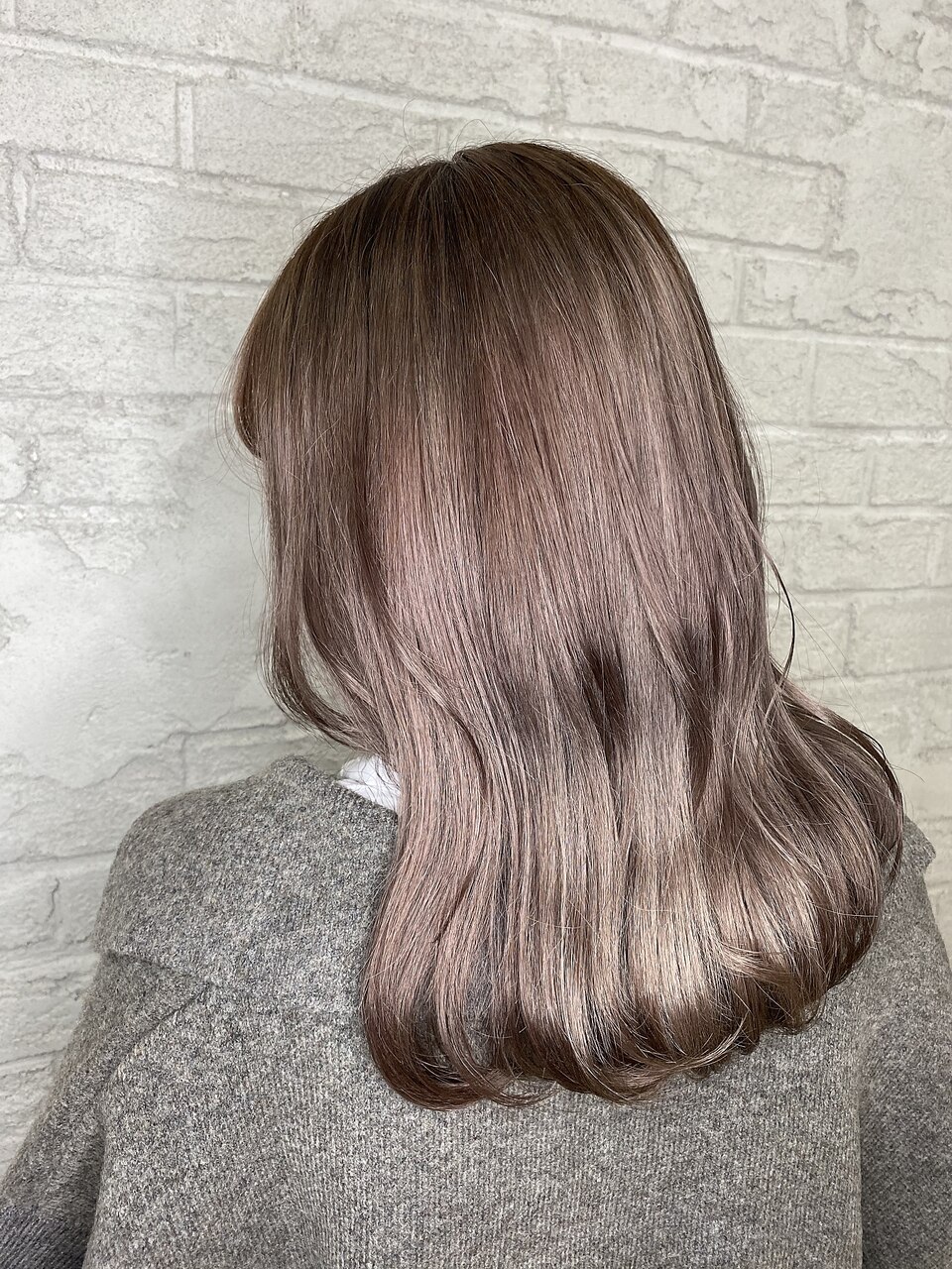 ピンクアッシュ/シルバーピンク/ハイトーンカラー【原宿美容室
