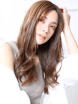 クラッチ 博多(CLUTCH) 大人可愛い２０代３０代４０代小顔　ココアベージュ E9