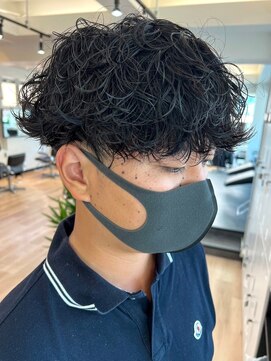ウェイビーエフティフィフス 横浜西口(WAVEY ft.fifth) 波巻きスパイラルツイストスパイラルパーママッシュメンズヘア
