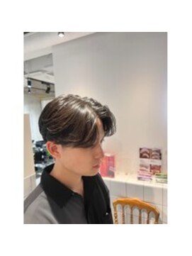 グラスバイネオリーブ 大倉山駅前店(grace by neolive) MEN'SHAIR/アップバング/ツーブロック/束感ショート/波巻き