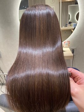 ジーナ 本八幡(Zina) 大人かわいい20代30代40代小顔ショコラベージュ Zina本八幡