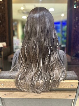 ヘアリゾート粋 ティガ 池袋店(tiga) 立体感ハイライト/デザインカラー/艶髪ロング/髪質改善