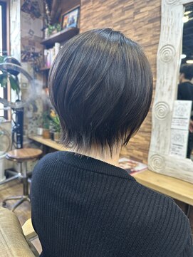 ハイドゥンシーク(HiDE&SEEK) ショートボブ