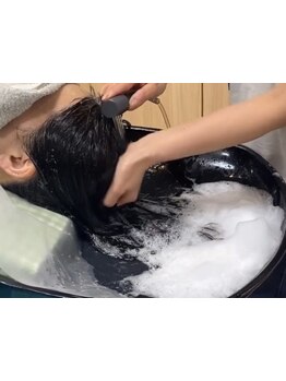 花粉除去効果◎13種類のハーブエキスを使ったハーブマジックヘッドスパでデトックス＆リラックス