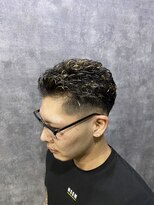 メロウメンズライン 神戸三宮(mellow men's line) ミドルフェード / 極道パーマ