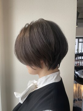 ケイトブラウン(KATE BROWNE) ショート/ショートヘア/大人ショート/ハンサムショート/薬院