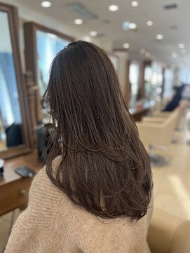 ザック ヴィ(ZACC  vie) ワンカールレイヤー /レイヤーカット /毛流れレイヤー