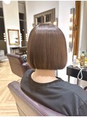 ベージュブラウン