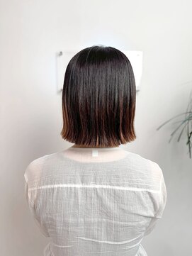 グランツ(GLANZ) 切りっぱなしスタイル×酸性ストレート