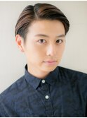 20代30代七三分けダークアッシュ短髪フェードカットF戸頭
