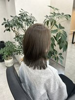 クム 横浜(qumu)&nbsp;【qumu MARIKO】オリーブグレージュ×レイヤーカット