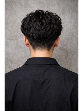 ヘアアンドデザイン ネイビー(Navy) メンズカット×ツーブロック