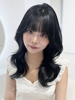 ヨロ 上野(YOLO)&nbsp;ハイライトカラーミルクティーベージュ海外レイヤーカット