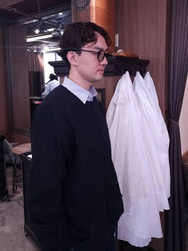 ブロック ジャポン(bloc japon) 癖毛をいかしたセンターパートショート/池田裕和