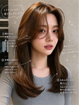 エイチ 大阪梅田(H) ヘアカラーグレージュカチモリヘアレイヤーボブ50代ボーイッシュ