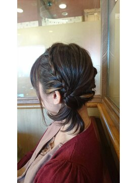 ローグヘアー 亀有店(Rogue HAIR) セルフ風アレンジ オフィスハーフアップ