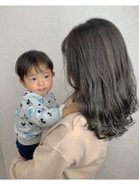 プライズ アイリス 池袋東口店(prize Iris)&nbsp;グレージュハイライト池袋ママヘア