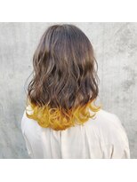 ワンズリー 本厚木店(ONE's ly) 裾カラー×イエローカラー