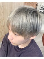 ディードットログ 大和西大寺店(D.Log)&nbsp;メンズ　ケアブリーチ　ダブルカラー　マッシュ/金髪