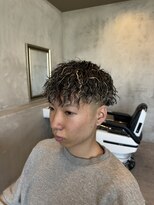 バーバーショップ フォーシーズン(BAR BER SHOP FOURSEASON)&nbsp;ツイストスパイラル/メッシュ/スキンフェード/ツーブロック