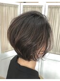 【コトノハ】エアーストレート　小顔　束感ショート大人髪型