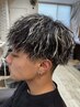 メンズカット＋ツイスパor波巻きパーマ＋ホワイトハイライト+TR￥23000