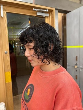 ラプト(rapt) オン眉×レイヤー×くるくるパーマ